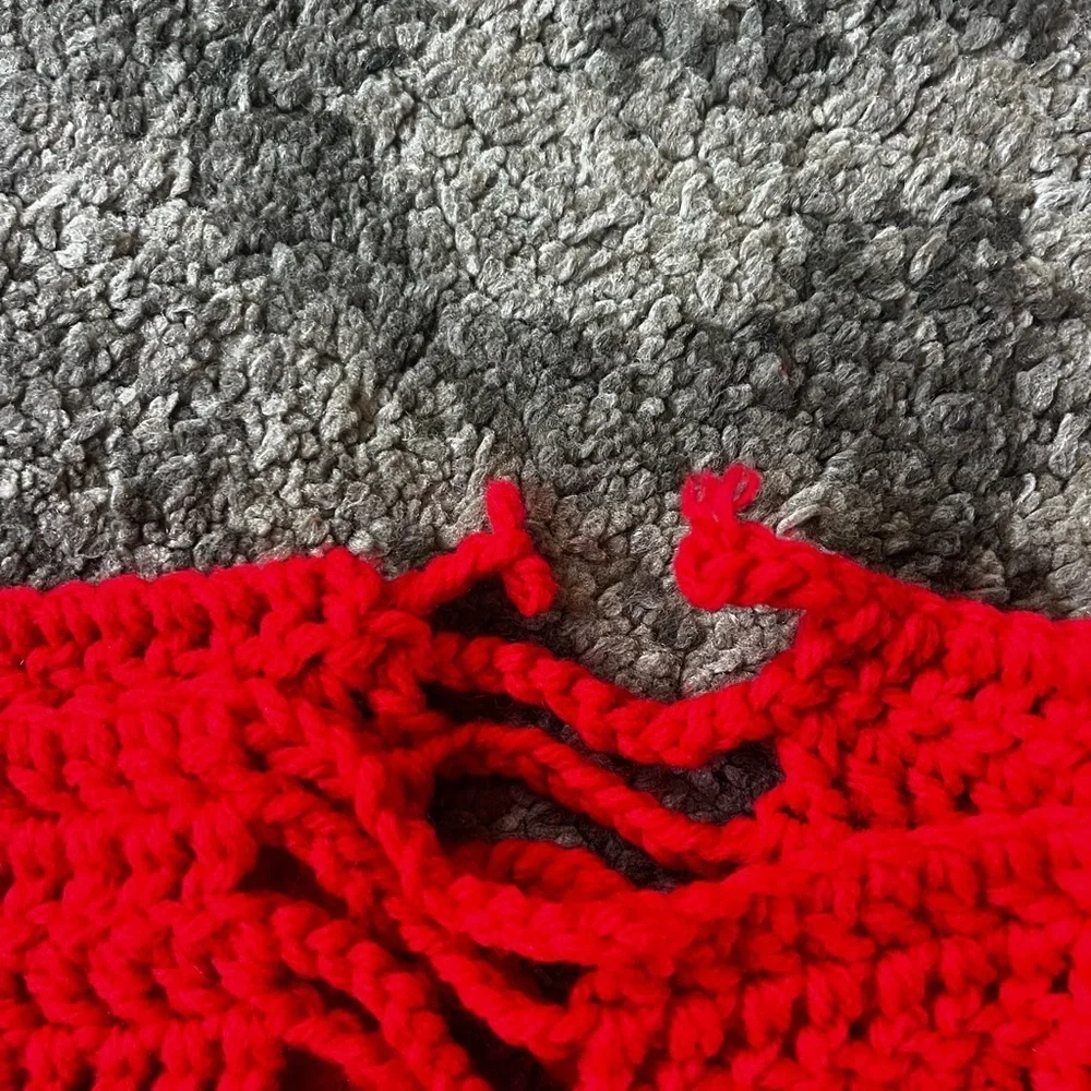 Cozy Red and White Knitted Throw Blanket